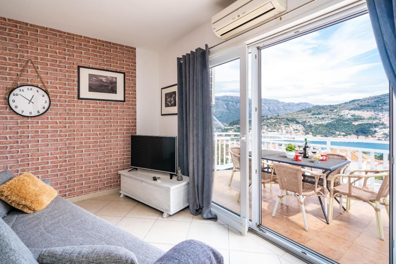 Burum Accommodation B&B-Apartment With Beautiful View ドゥブロブニク エクステリア 写真